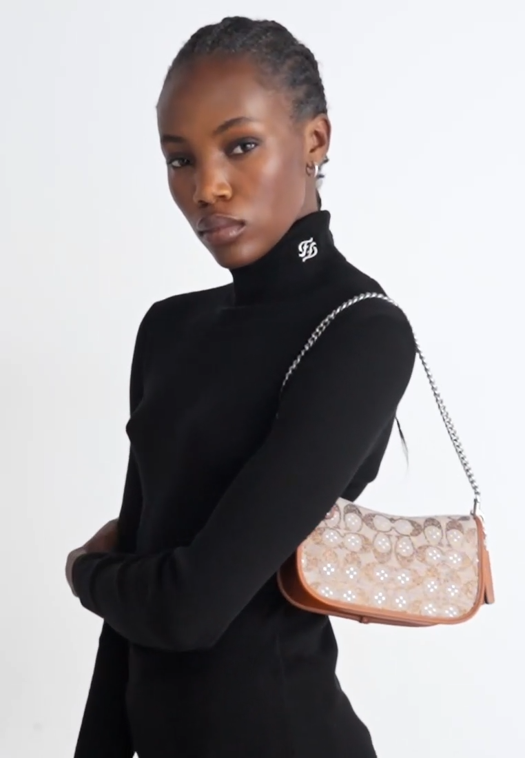 Coach Crystal Signature